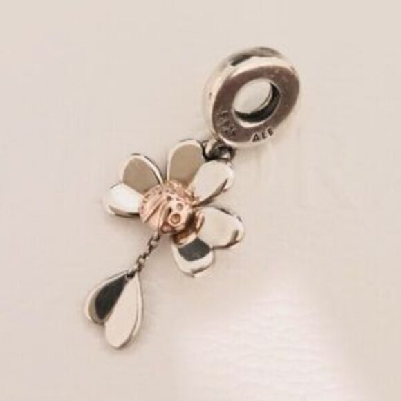 PANDORA Clover and Ladybird Dangle Charm - Picture 2 of 3